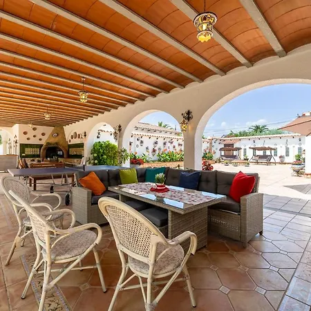 Balneari Vacaciones Villa *